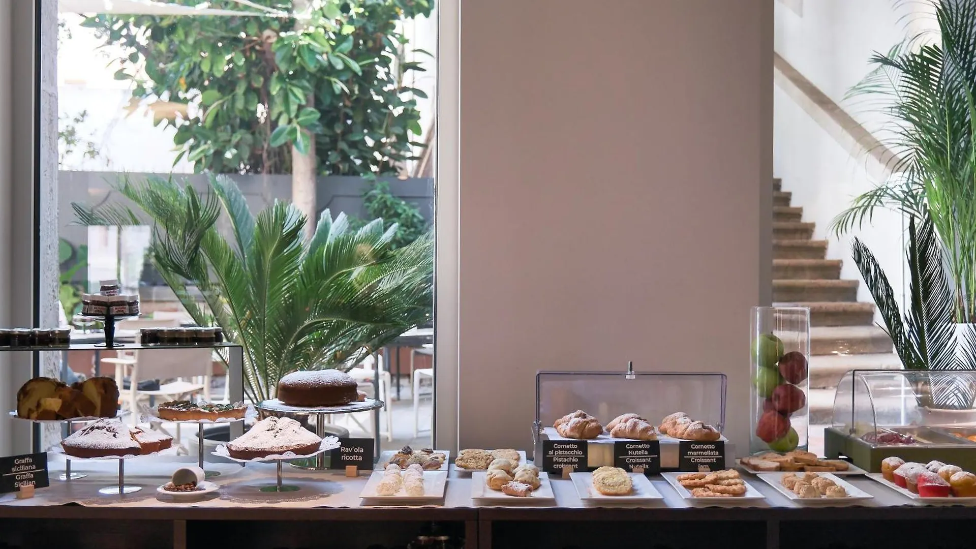 Palazzo Sangiorgio Hotel Catania 5*,  Olaszország